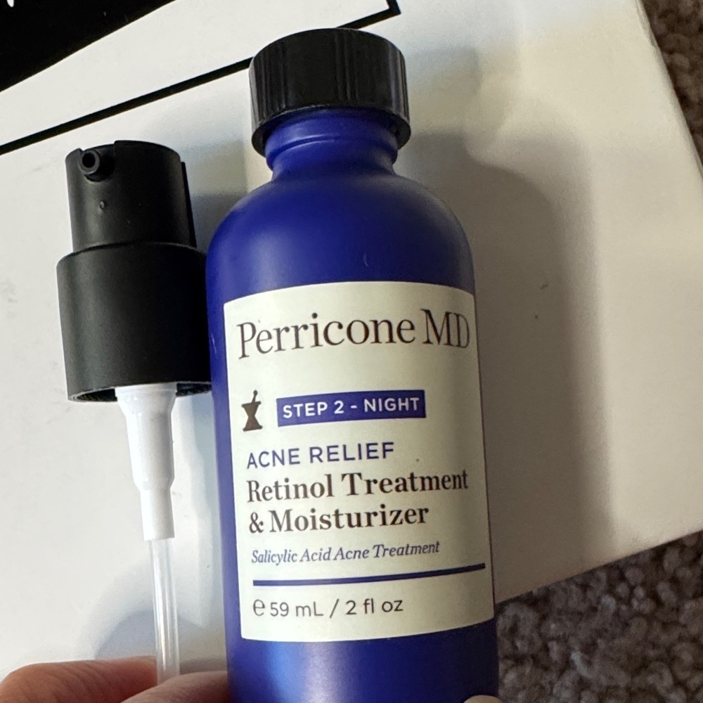 Perricone MD Blue Acne Relief Retinol Treatment & Moisturizer